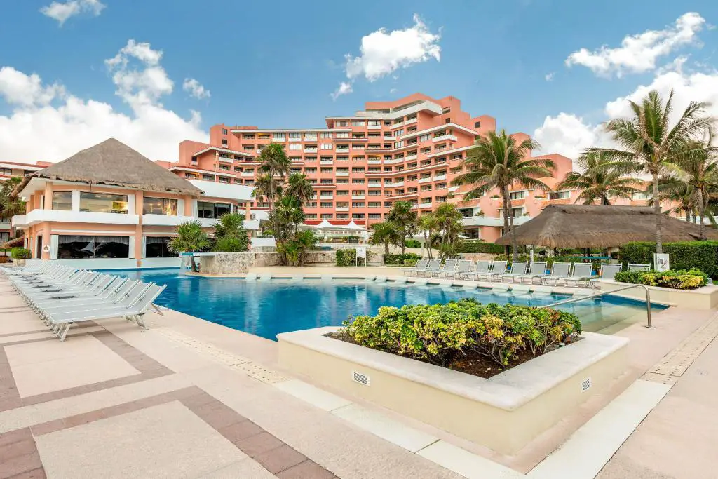 family resorts in Cancun