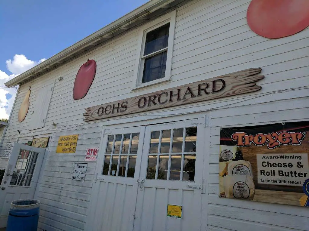Ochs Orchard in Warwick