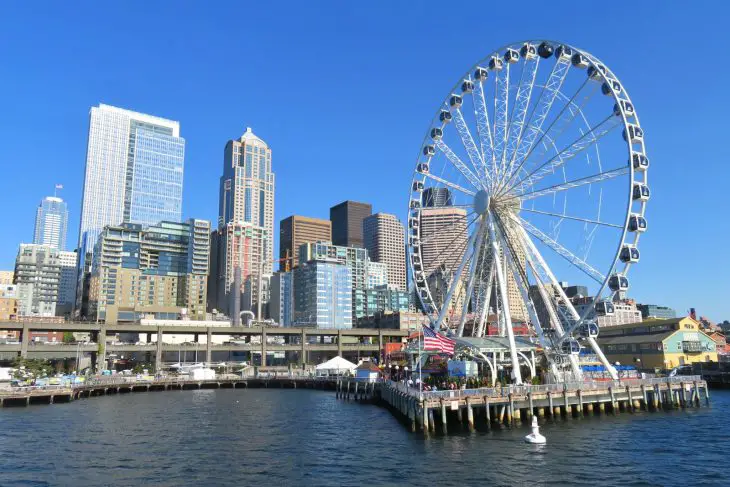 Ferris wheel in Seattle, Washington