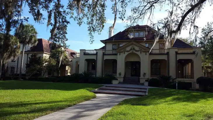 Cultural institute in Gainesville, Florida
